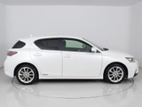 Aftermarketアルミホイール取付・スピンドルエアロ取付・各メーカーエアロ取付・Dampers・ローダウン・ライトカスタム・スモークフィルム施工OK!お気軽にご相談下さい!