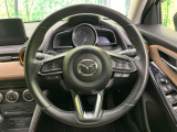 【純正革巻きステアリング】上質な革を使用することで、手にしっかり馴染みとても運転しやすいハンドルです♪