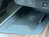 気になる車はすぐにお問い合わせください!画面右側の0066から始まる無料ダイヤルからお問い合わせ下さい!専門スタッフがお車のご質問にお答えいたします!