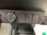 軽自動車はもちろん、乗用車、商用車、福祉車両や他銘柄のお車など、豊富なラインアップで取り揃えております。スタイルも走りも多彩なクルマの中から、お客様にぴったりの1台がきっと見つかります。