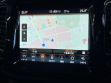 ●純正ナビ:一体感のあるナビは、高級感ある車内を演出してくれます。オーディオ機能も充実しておりますので、運転もより楽しめます♪