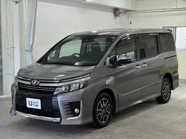 ヴォクシー 2.0 ZS 煌II 4WD