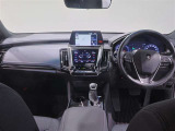 必要な装備を使いやすい位置に配置した機能的な運転席まわり。操作感や車両感覚など、ぜひ運転席に座って確かめてください。