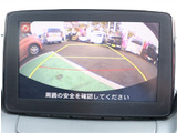 お客様のニーズを想像しながら、『見て』『触って』『体感』が出来るように仕入れ活動を行っております。