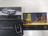 ■禁煙車 ■取扱説明書 ■新車時保証書 ■ディーラー点検記録簿(H30、R01、02) ■スペアキー