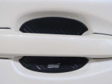 SUBARU認定中古車は第三者の客観的な視点による品質評価を全車で義務付けられております、それにより、一台一台の的確なコンディションが証明されますので、安心して車をお選び頂けます。