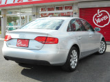 A4 2.0 TFSI クワトロ 4WD 