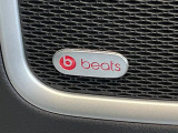 ●beatsサウンドシステム:車種毎に最適なチューニングを施した、Beats Audioプレミアムサウンドシステムを搭載。重厚感のある音楽をお楽しみいただけます。