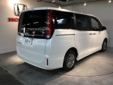 スライドドアなら狭い駐車場でもドアをぶつける心配がありません。ステップが低く乗り降りもしやすいです。