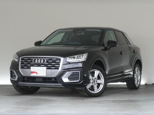 Q2 1.0 TFSI スポーツ 