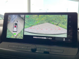 【アラウンドビューモニター】専用のカメラにより、上から見下ろしたような視点で360度クルマの周囲を確認することができます☆死角部分も確認しやすく、狭い場所での切り返しや駐車もスムーズに行えます。