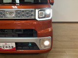 LEDヘッドライトを装備しています☆暗い夜道のドライブも明るいヘッドライトで安心ですよ☆