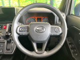 【純正革巻きステアリング】上質な革を使用することで、手にしっかり馴染みとても運転しやすいハンドルです♪