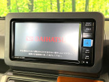 【純正ナビ】人気の純正ナビを装備。オーディオ機能も充実しており、Bluetooth接続すればお持ちのスマホやMP3プレイヤーの音楽を再生可能!毎日の運転がさらに楽しくなります!!
