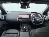 BMW Premium Selection 江戸川は、約20台の展示スペースがあり、常時新車拠店より厳選された認定中古車が続々と入庫しております。