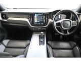 XC60 B6 AWD Rデザイン 4WD 
