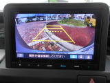 バックカメラ付きで運転が苦手な方も車庫入れが安心です!狭いところでの駐停車もお車を傷つけず安心です!