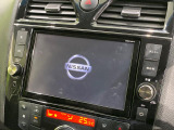 【純正8型ナビ】人気の純正ナビを装備。オーディオ機能も充実しており、Bluetooth接続すればお持ちのスマホやMP3プレイヤーの音楽を再生可能!毎日の運転がさらに楽しくなります!!
