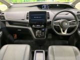 セレナ 1.2 e-POWER ハイウェイスター V 