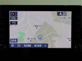 ディスプレイオーディオを装備。スマホとクルマをつなぐことで、これまでのナビに加えて、いろんなサービスが楽しめます