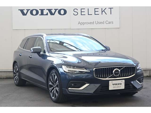 ボルボ V60 ウルトラ B4 の中古車詳細 (7,000km, デニムブルー