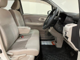 大阪ダイハツ販売(株)U-CAR八尾 072-990-2990までご連絡お待ちしております☆ お気軽にお問い合わせください!