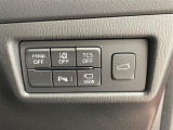 気になる車はすぐにお問い合わせください!画面右側の0066から始まる無料ダイヤルからお問い合わせ下さい!専門スタッフがお車のご質問にお答えいたします!