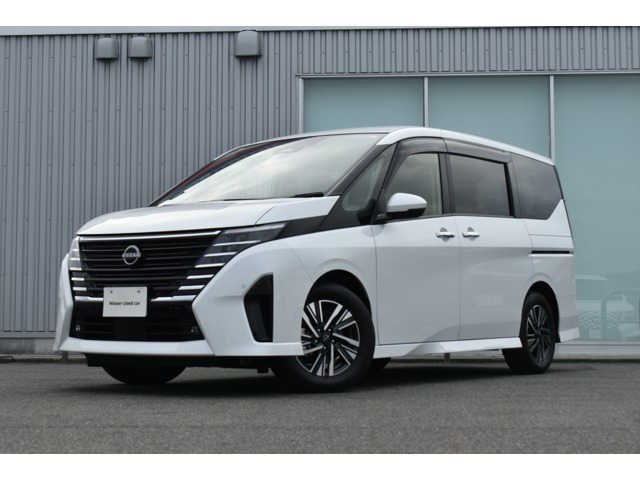 セレナ 1.4 e-POWER ハイウェイスター V 