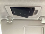ETCが装着されています。再セットアップ後高速道路の料金所をノンストップで通過できて大変便利です。