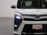 LEDヘッドランプ、フォグランプもついて更に安心