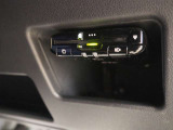 ETC車載器付きです。