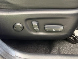 【パワーシート】スイッチ一つで簡単にシートの微調整が可能!電動だから力もいりません!快適なシートポジションにセットして、快適なドライブをお楽しみください。
