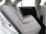 <車内>お友達と一緒に行くお買い物でも、荷室があるので、帰りもゆったり帰れそうですね。お子様と一緒のお出掛けでも役立ちそうです。