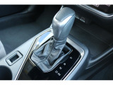 CVT(無段変速機)で街乗り、高速道路、坂道もスムーズに走行。