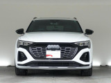 Q8 e-tron 55 クワトロ Sライン 4WD 