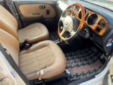 ◆4WD◆キーレス◆ABS◆運転席エアバッグ◆助手席エアバッグ◆CD◆エアコン◆パワステ◆パワーウィンドウ◆右ハンドル