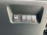 トランクープなースイッチ運転席からトランクを開けることが可能です