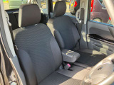 元気いっぱいのスタッフがお客様の車選びをトコトンお手伝いします♪