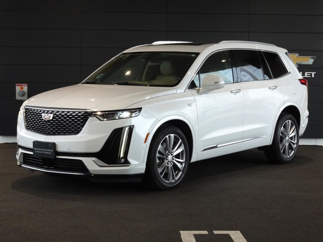 XT6 プラチナム 4WD 