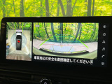 【アラウンドビューモニター】専用のカメラにより、上から見下ろしたような視点で360度クルマの周囲を確認することができます☆死角部分も確認しやすく、狭い場所での切り返しや駐車もスムーズに行えます。