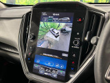 【マルチテレインモニター】車のフロントやサイドのカメラ画像を同時にモニター表示することで、悪路や狭い道を走行時でも周囲の状況確認ができ安心!本格SUVにうれしい装備です♪