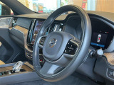 XC60 B5 AWD インスクリプション 4WD 4WD 本革シート