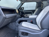 ディフェンダー 90 Xダイナミック HSE 3.0L D300 ディーゼル 4WD 