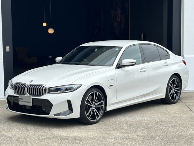 3シリーズセダン330e Mスポーツ