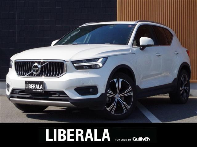 XC40 B4 AWD インスクリプション 4WD 本革シート サンルーフ