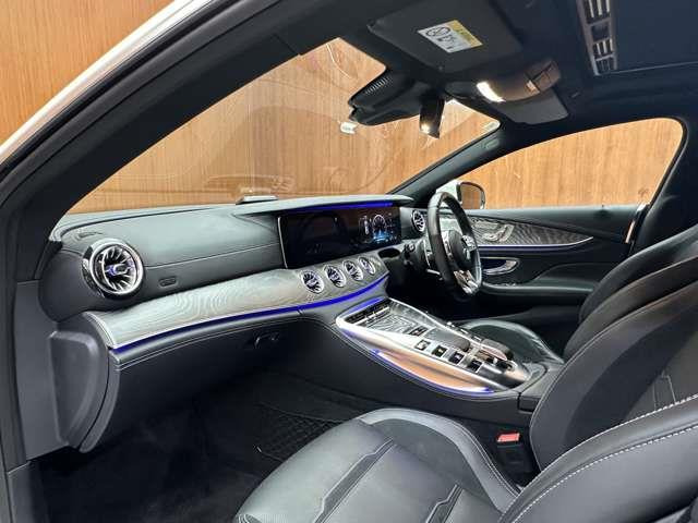 メルセデス・ベンツ AMG GT 4ドアクーペ 43 4マチックプラス 4WD