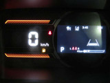 撮影時の走行距離数は4キロです。点検整備を実施してのお納車となります。