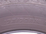 175/70R14   タイヤサイズです。 夏タイヤのご相談もスタッドレスタイヤの事も、石川トヨペットカローラにご相談くださいませ