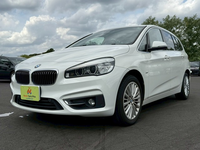 2シリーズグランツアラー 218d xドライブ ラグジュアリー 4WD メーカーナビ バックモ...