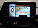 パノラマモニター付きなので上から見た画でバック時の車両の周りの確認ができて安心です。
